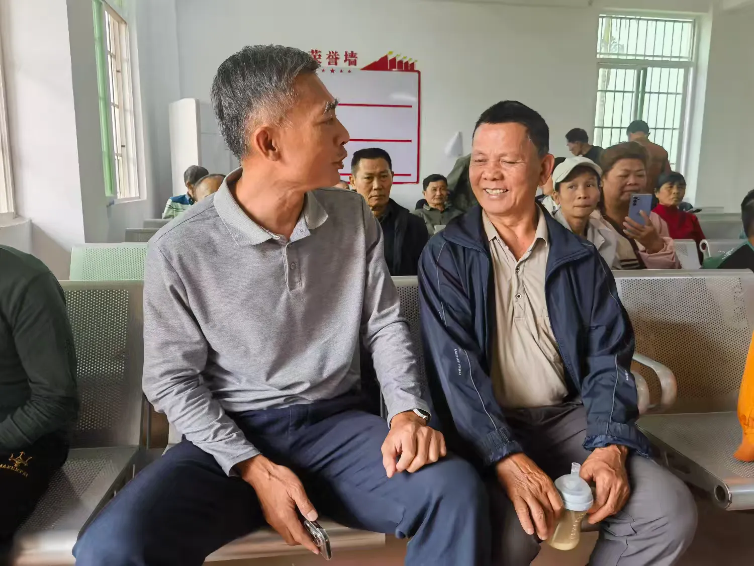 市環(huán)發(fā)公司深入青云村開展2026年元旦春節(jié)期間走訪慰問(wèn)送溫暖活動(dòng)(圖4)